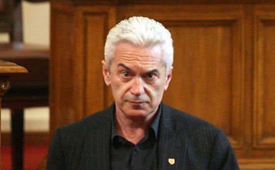 Велин Сидеров в парламента.