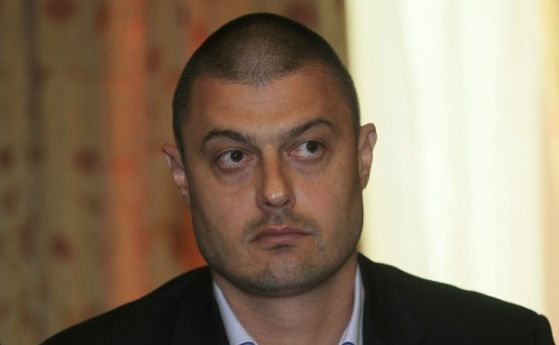 Бареков се самопокани на конгреса на ЕНП, те не го искат