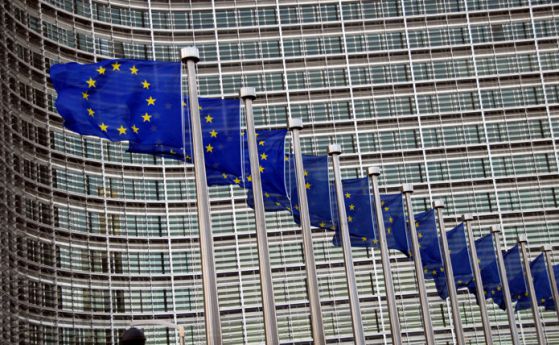 73% от българите не виждат полза от членството в ЕС