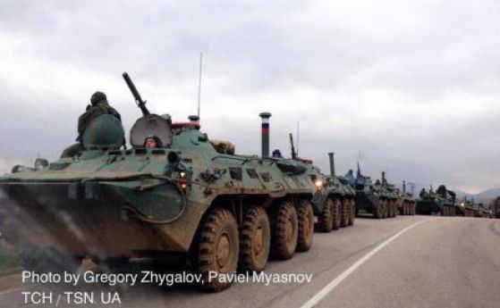 Войски на руснаци превзеха летищата в Крим, пристигат БТР-и и хеликоптери