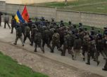 Напрежение около военното летище Белбек в Крим