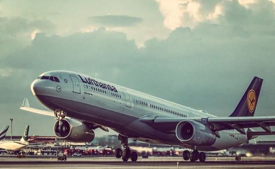 Lufthansa отменя 3 800 полета, засегнати са 425 000 пасажери 