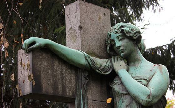 В Берлин откриха гробище за лесбийки