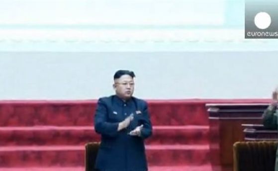 Как парламентът на Северна Корея посрещна новия си стар лидер Ким Чен Ун (видео)