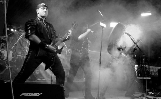 Violentory ще запишат концерта си с Amon Amarth 