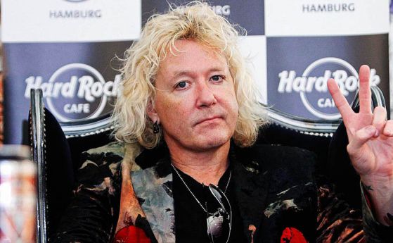 Дубай вкара в затвора барабаниста на Scorpions заради обида към исляма