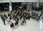 Симфоничен концерт на Летище София за Деня на Европа (снимки)