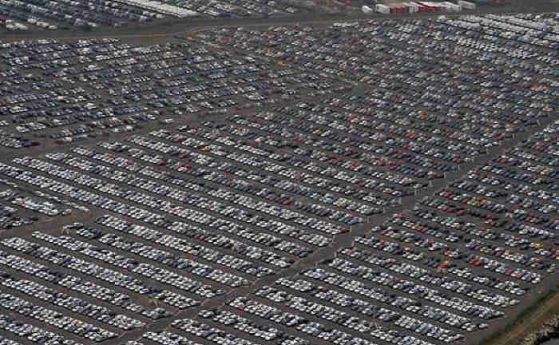 Къде отиват да умрат непродадените коли (снимки) 