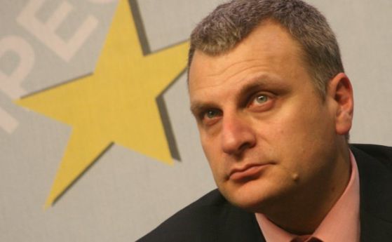 Курумбашев: Има наказателен вот в редиците на левицата