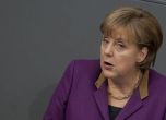 Меркел подкрепи Юнкер за председател на ЕК