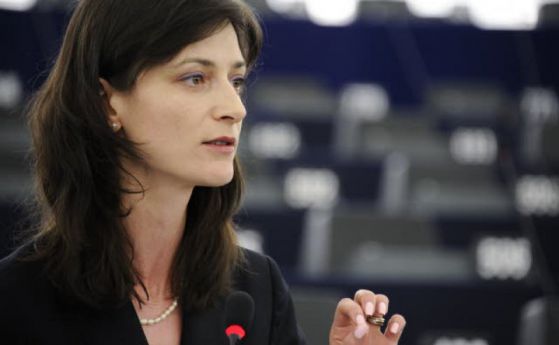 Мария Габриел от ГЕРБ стана зам.-шеф на групата на ЕНП в Европарламента