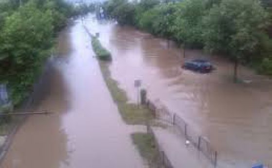 Закриват центъра за настаняване на пострадали от наводнението в Добрич