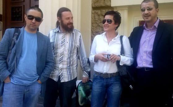 Двама от "Протестна мрежа" на разпит за сигнала срещу Пеевски 