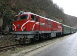 Помощник-машинистът карал с близо 100 км/ч дерайлиралия влак София-Варна