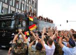 Германия посрещна световния шампион (снимки) 