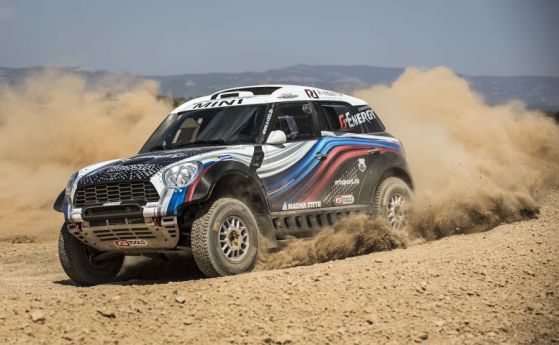 Над 200 машини на старта на Baja Aragon 2014
