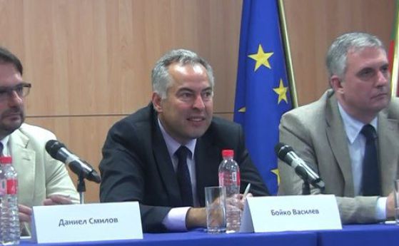 Калфин и Смилов в дебат за отношенията ЕС - Русия (видео)