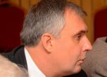 Калфин: Миков е победа на партийния апарат