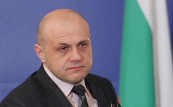Дебат за десницата в България събра ГЕРБ и Реформаторите