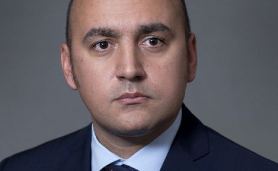 Кой е служебният министър на земеделието Васил Грудев