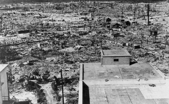 Япония отбеляза годишнината от атомната бомбардировка над Хирошима