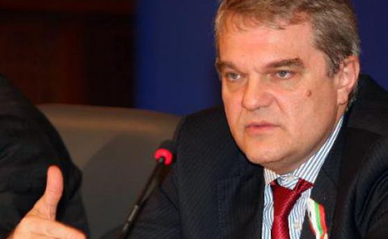 Румен Петков: На държавните бордове се гледа като на партийни хранилки