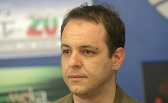 Борислав Сандов