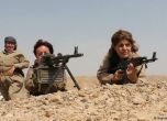 Женски отряд на кюрдските сили Пешмерга.