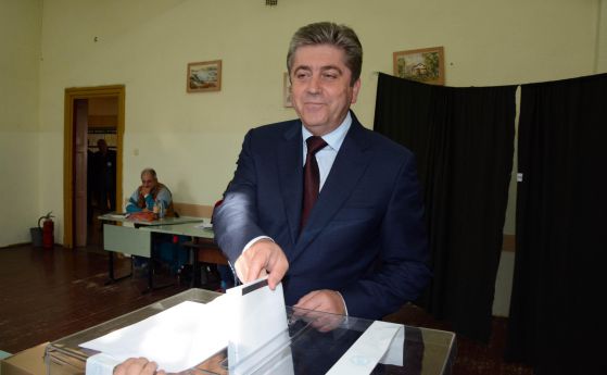 Първанов: От началото на кампанията има тежка манипулация на вота