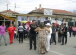 Партия плати вересиите на ромите в Кюстендил