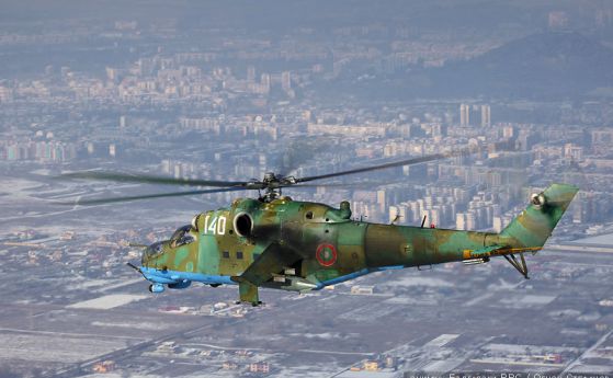 Военни самолети и вертолети ще прелитат над София в тренировка за грандиозно авиошоу