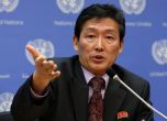 Представителят на Северна Корея в ООН Ри Тонг Ил по време на срещата, където беше признато, че Пхенян има трудови лагери за поправяне на хората.
