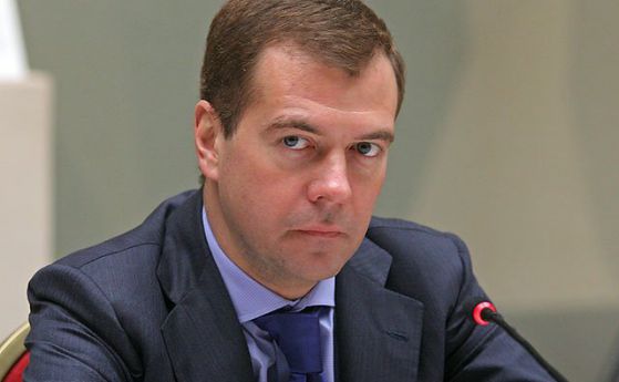 Медведев: Обама сякаш има форма на психическо отклонение