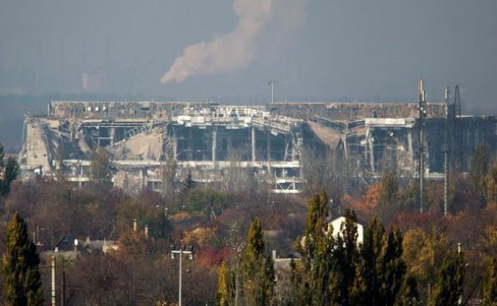 Боеве избухнаха на летището в Донецк