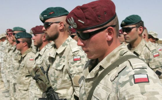 Полша струпва войски по границата с Украйна