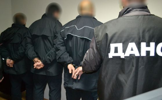Седем митничари с обвинения след акция в Лесово