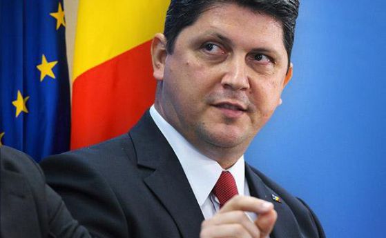 Румънският външен министър подаде оставка