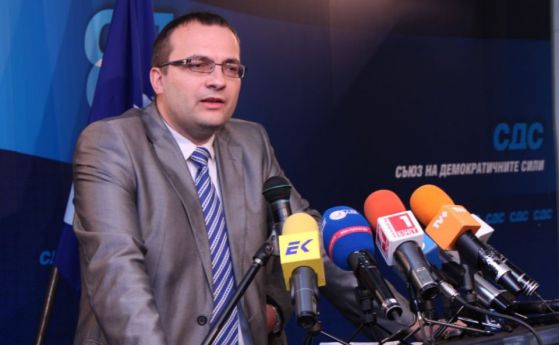 Уважаеми колеги Реформатори, да не си разказваме вицове през медиите