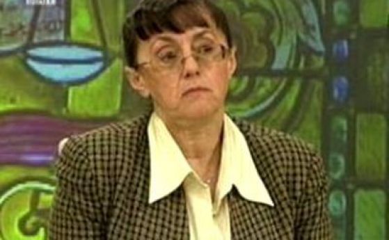 Нели Куцкова: Делата се разпределят нечестно. Ужасно е