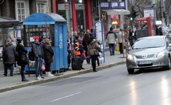Само 26 спирки в София са безопасни за пътниците