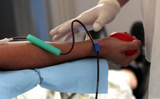 Спешно търсят кръводарители за 52-годишна жена