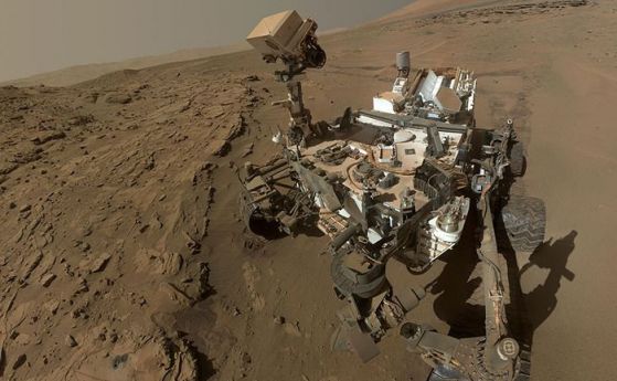 Кюриосити си направи селфи на Марс