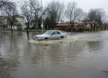 Южна България остава под вода