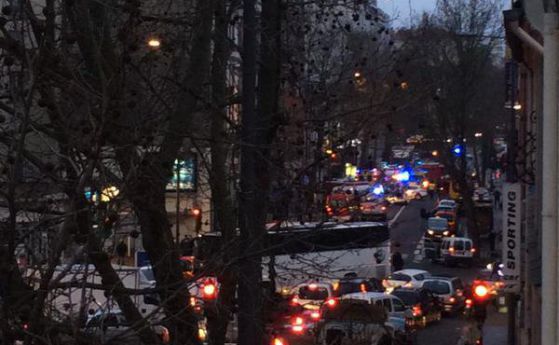 Признаха стрелбата в парижко предградие за терористичен акт