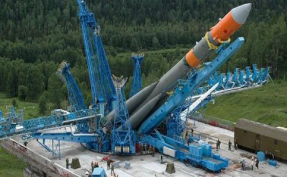 Русия е готова с новия си космодрум, изстрелва първия спътник "Ломоносов" тази година
