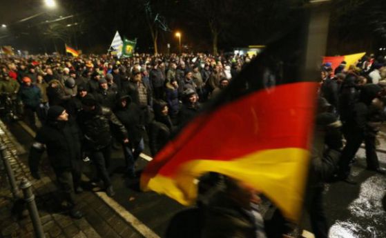 Нови антиислямски протести в Германия, въпреки забраната