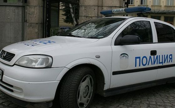 В Пловдив издирват двама въоръжени нападатели