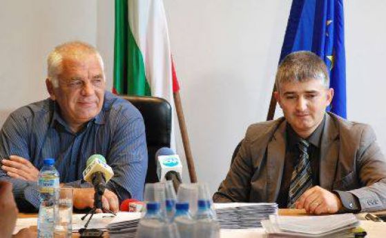 "Антимафия": Време е да уволнят Ваньо Танов, арестуваният митничар е негов човек