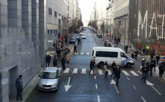 Евакуираха служители на Европарламента в Брюксел