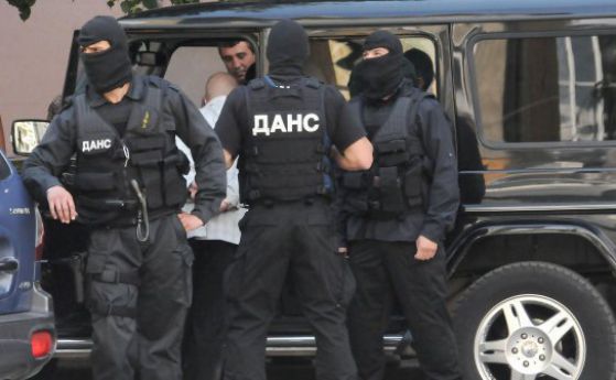 Агенти на ДАНС ровили в сървъри на МВР по заръка на Йовчев